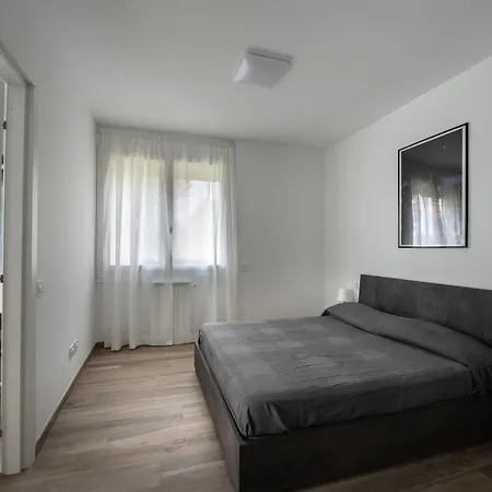 Zina - - 10 Min From Centre And Airport *