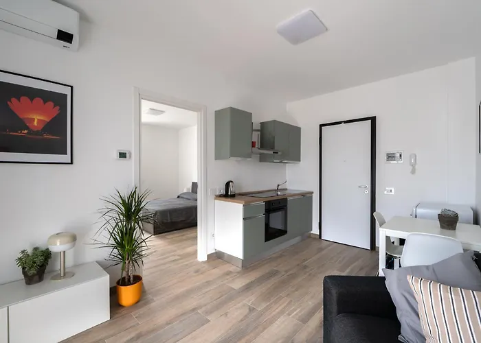 Zina - - 10 Min From Centre And Airport Apartment