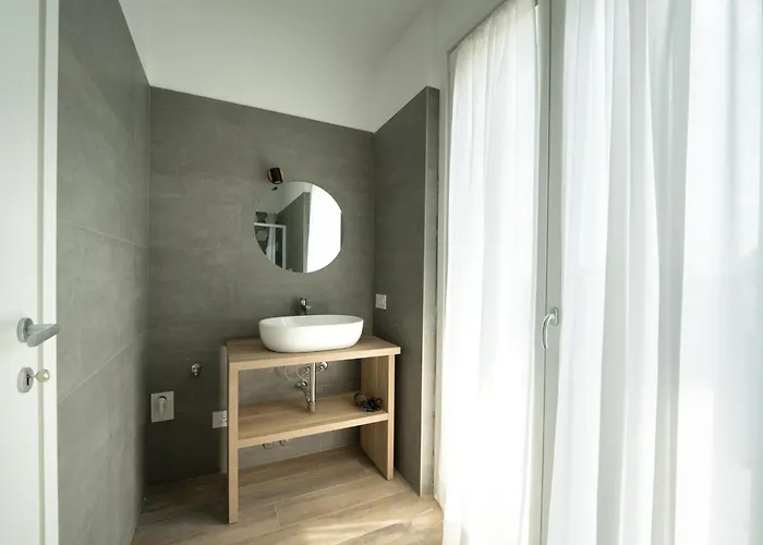 Zina - - 10 Min From Centre And Airport Apartment