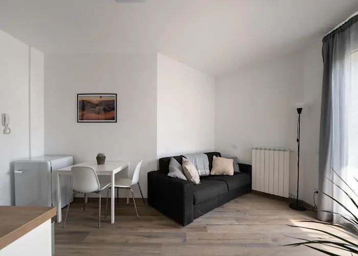 Zina - - 10 Min From Centre And Airport *