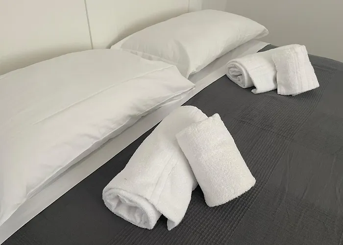 Zina - - 10 Min From Centre And Airport Apartment