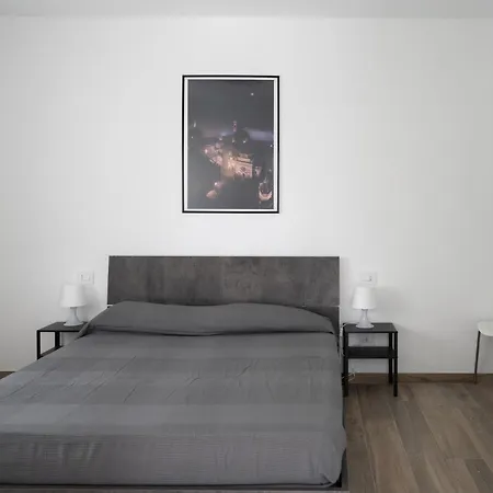 Zina - - 10 Min From Centre And Airport *